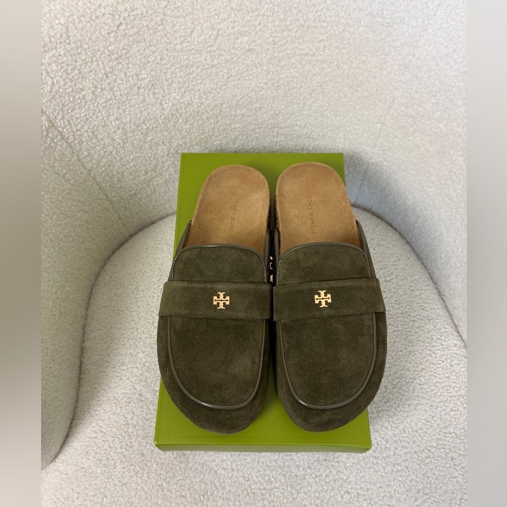Tory Burch Green Suede Loafers Size 10.5